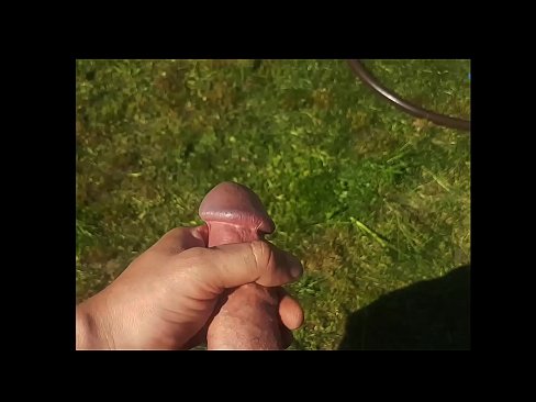 ❤️ Una guapa calenta es folla el seu cony rosa i es corre amb un esquitxat en un jardí d'estiu ❤️ Porno fb al porno ca.newautoglass.ru ❌